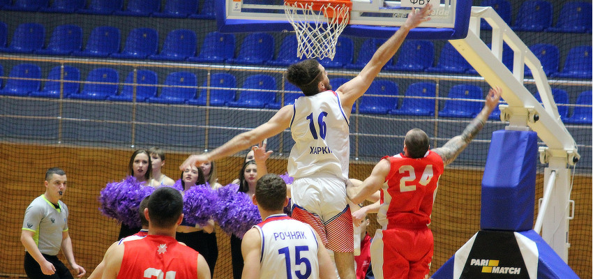 Ответный матч ¼ финала Кубка Украины в пользу Политехника 