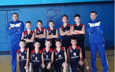 Юные воспитанники баскетбольной школы «Политехник» завоевали бронзовые медали в Светловодске